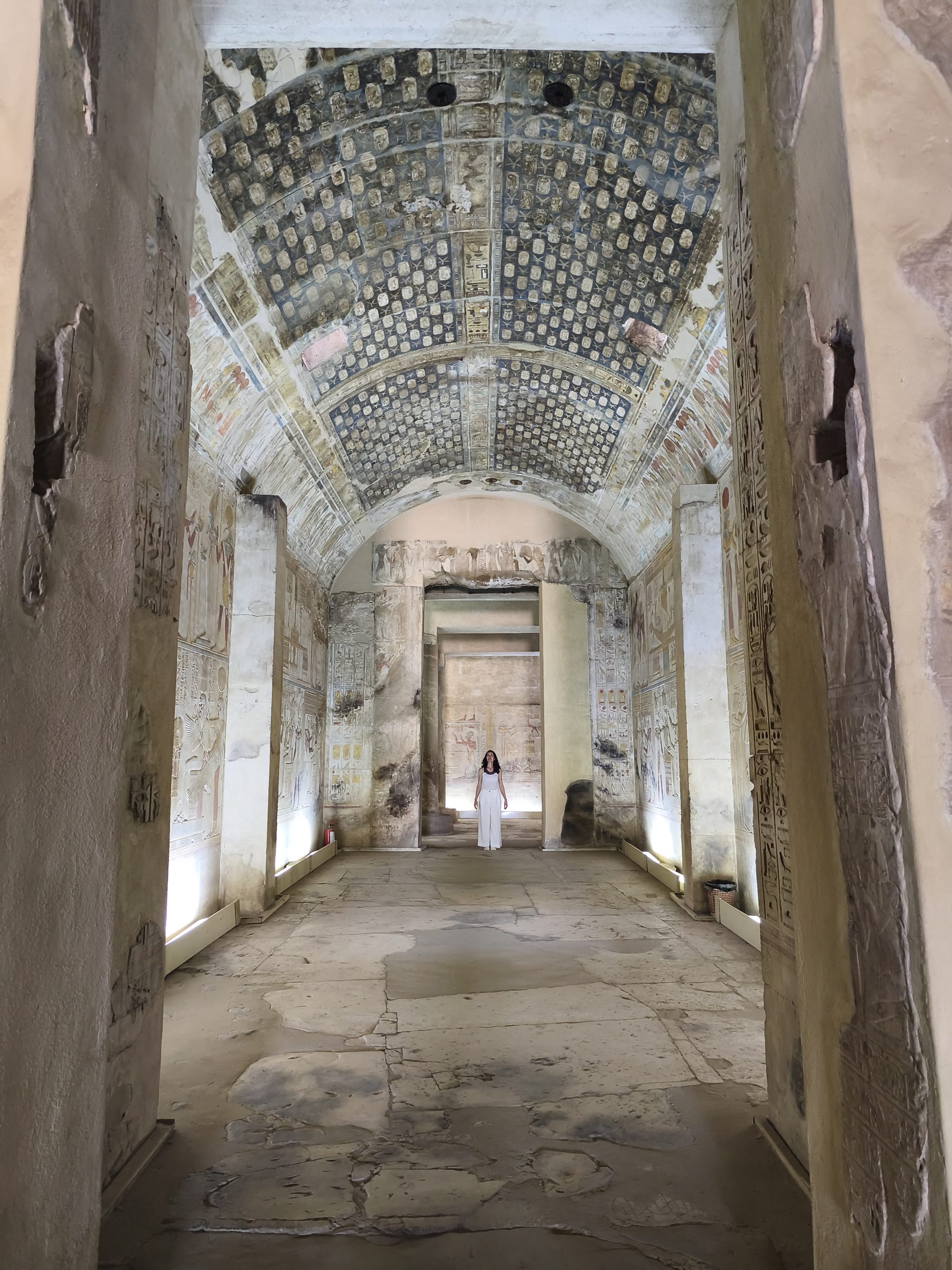 Interior del templo de Abydos